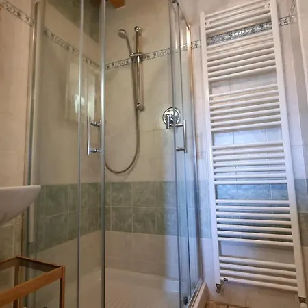 招待所 Bibc Wine&holiday 3*